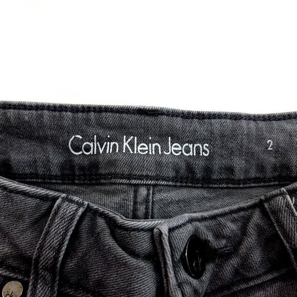 Calvin Klein Jeans Gray City‎ Short Size 2 Mid Rise Denim Shorts 28/9.5 - Picture 6 of 10